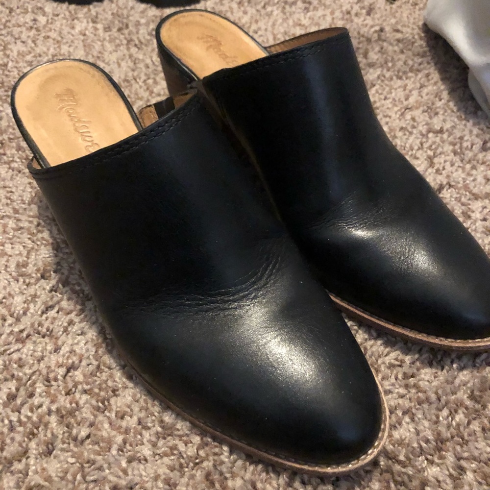 Madewell Harper mules, black size 7.